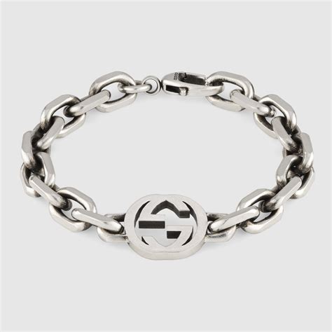 bracciale donna gucci buole gg argento|Bracciale Gucci Bracciale con ciondolo GG argento .